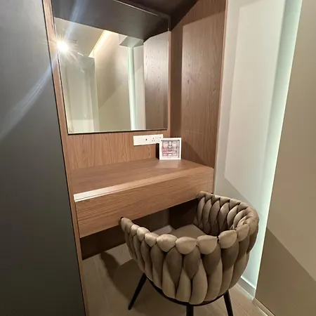 Idei-eos Charming & Comfort Apartment *